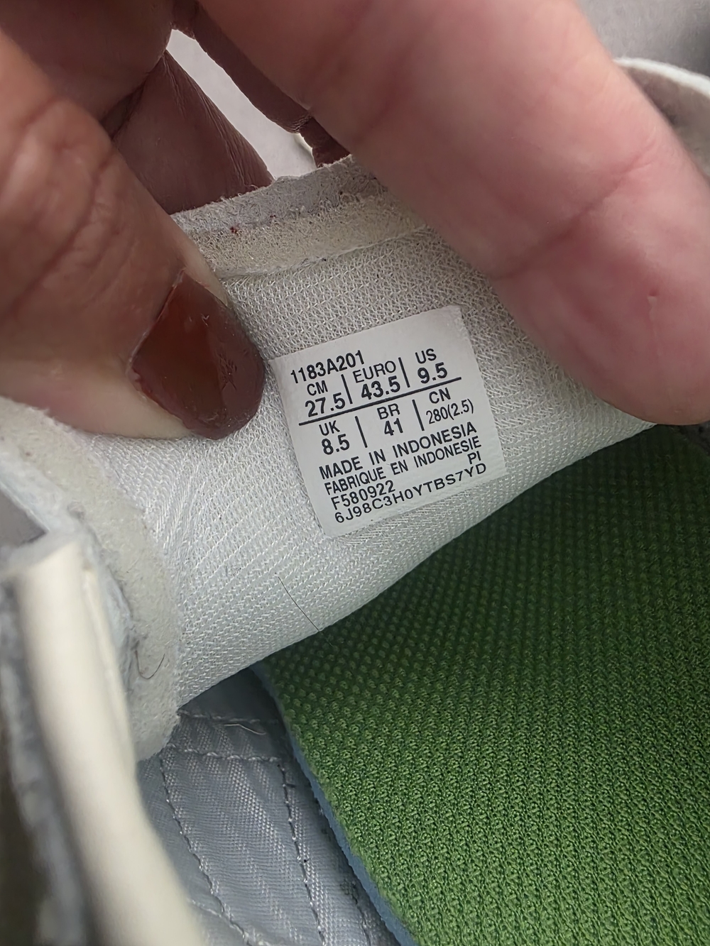 Onitsuka Tiger by Asics White Sneakers with Navy & Green Stripes Used, Size 9.5. - Picture 12 of 13